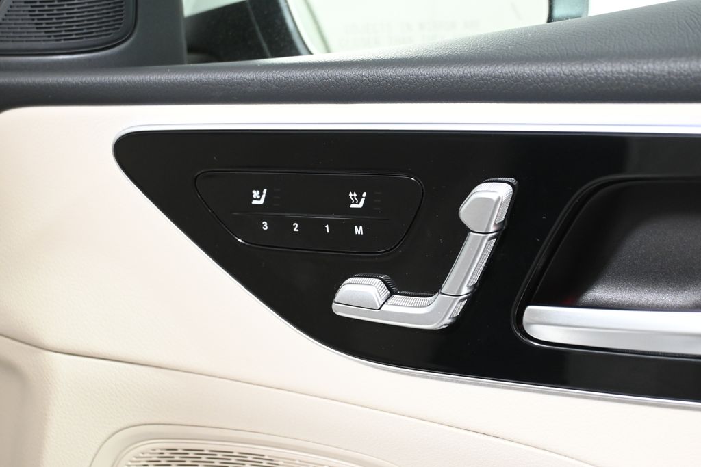 2025 Mercedes-Benz C-Class C 300 22