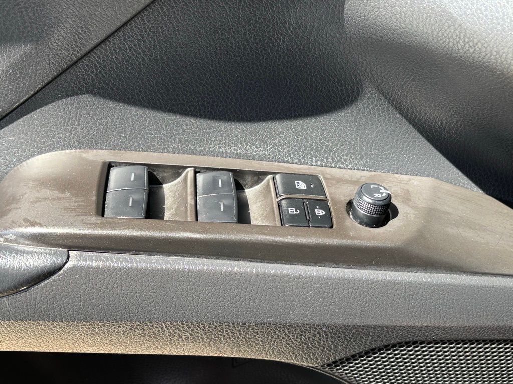 2023 Toyota Camry LE photo