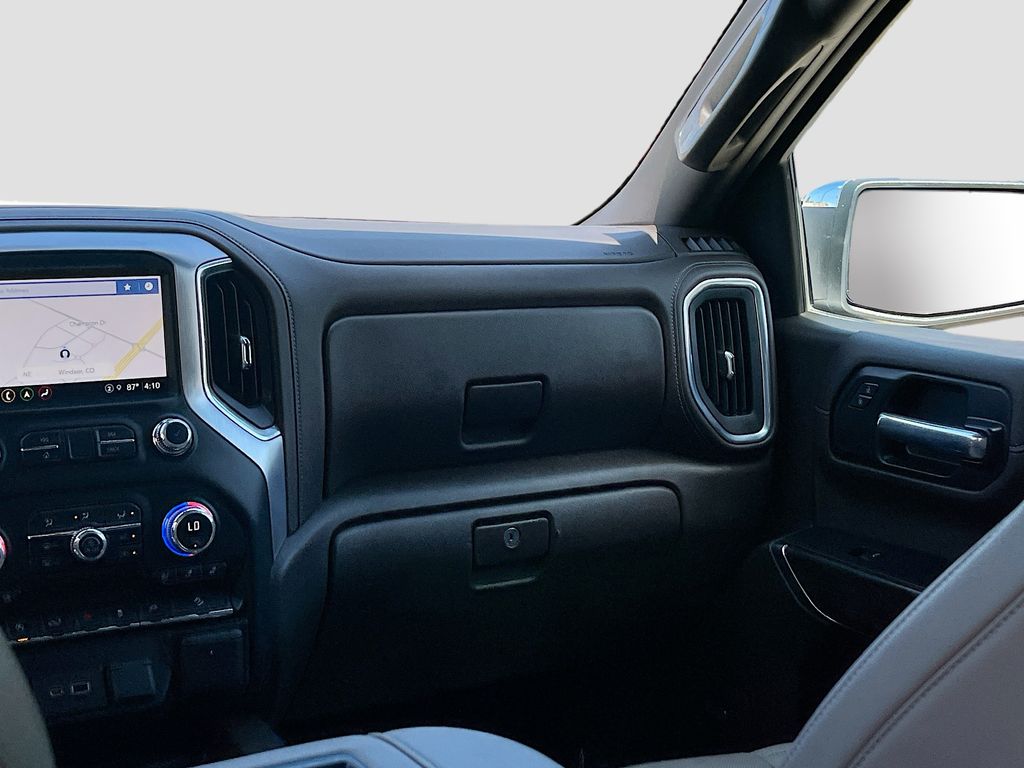 Used 2021 White GMC SLT image 24
