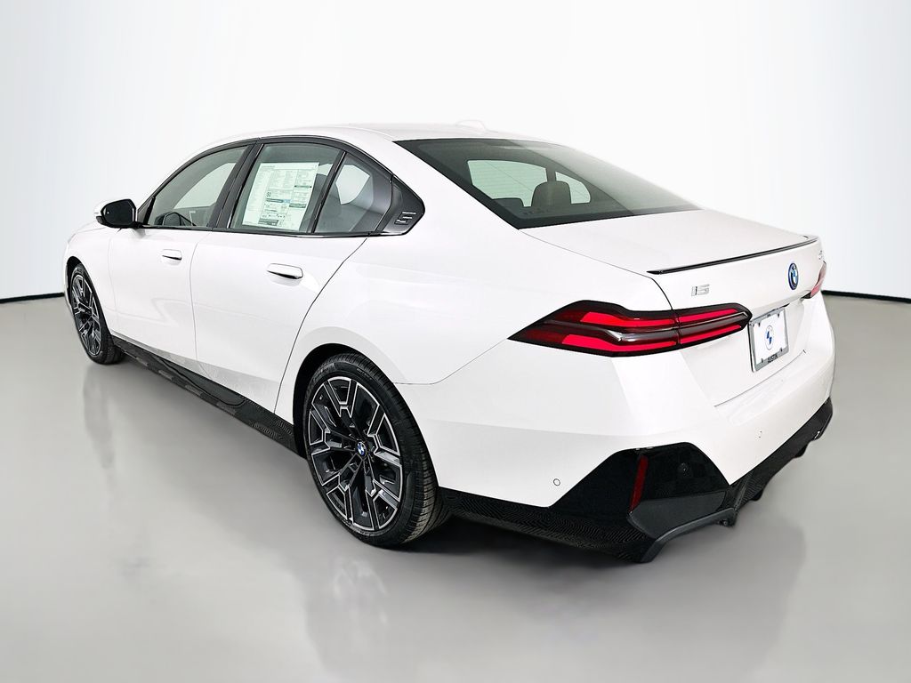 Thumbnail: 2026 BMW i5 - 7