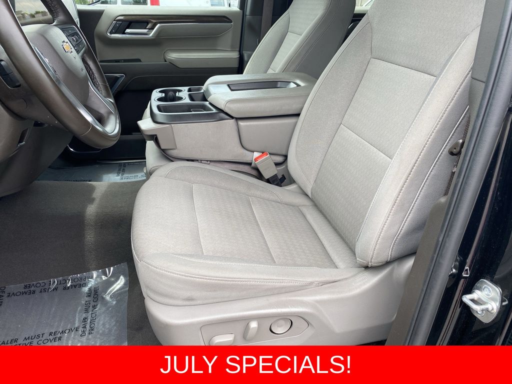 Used 2025 Chevrolet Silverado 1500 Truck