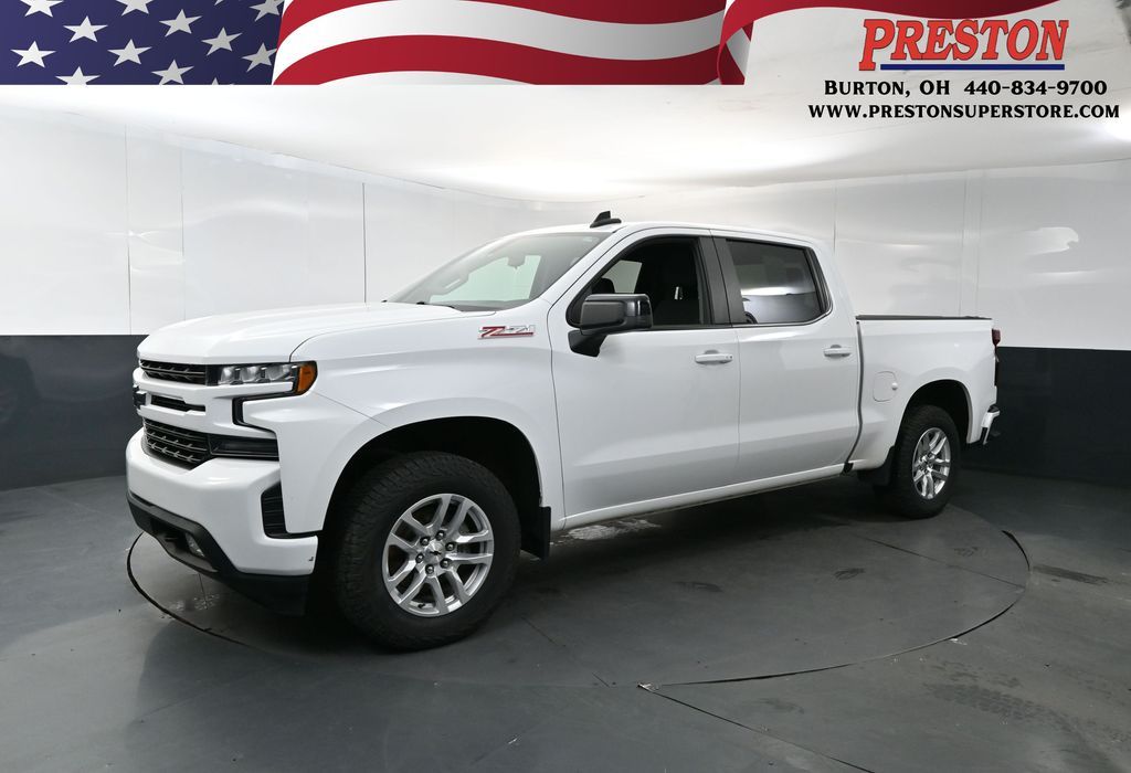 Summit White 2021 Chevrolet Silverado 1500 RST Crew Cab 4WD Pickup Truck Four-Wheel Drive 8-Speed Automatic