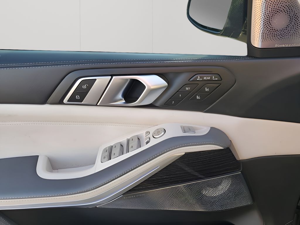 Used Car 2023 Bmw X7  M60i For Sale Under $70,000 In Austin, Texas