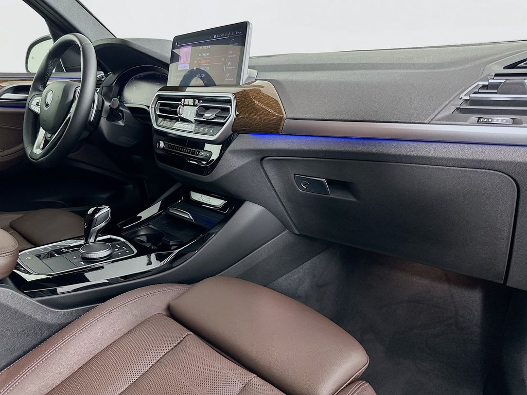 Thumbnail: 2022 BMW X3 - 31