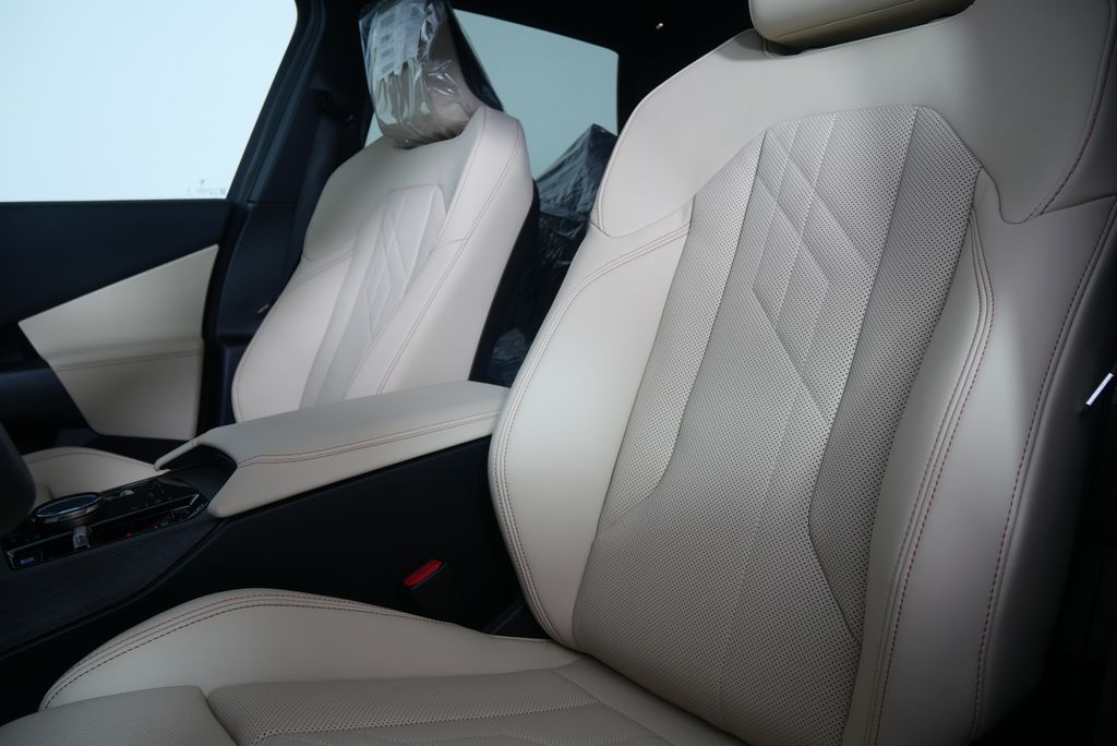 2025 BMW X3 3.0i 10