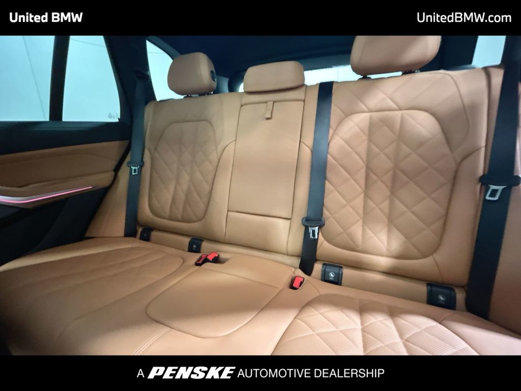 Thumbnail: 2025 BMW X5 - 21