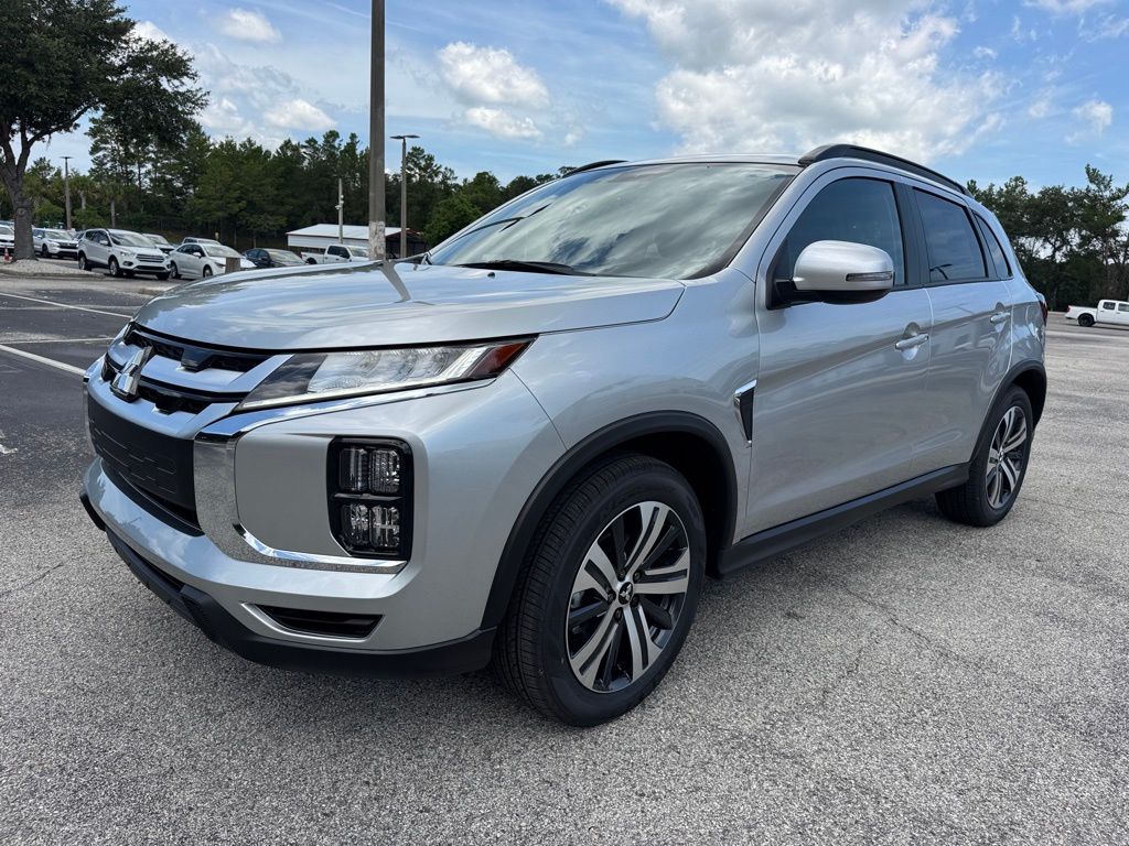 2025 Mitsubishi Outlander Sport SEL photo 2