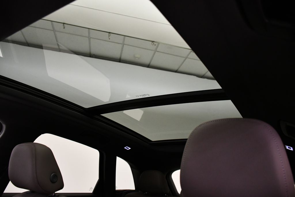 Thumbnail: 2025 Audi Q5 - 17