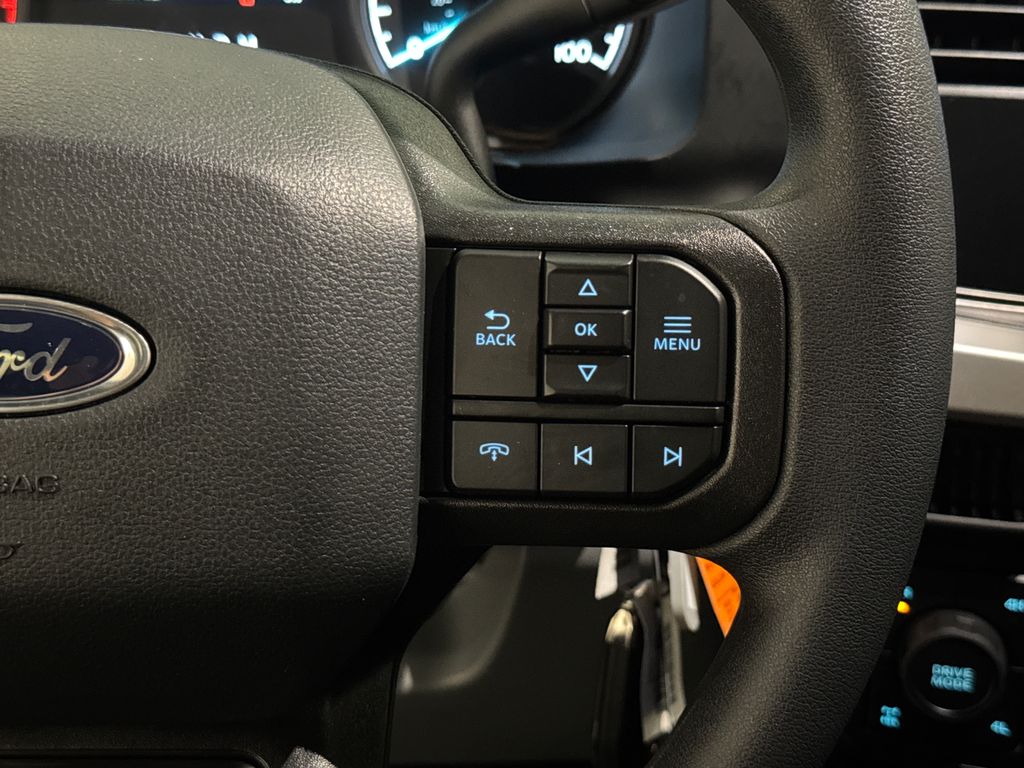 New 2026 Gray Ford XL image 35