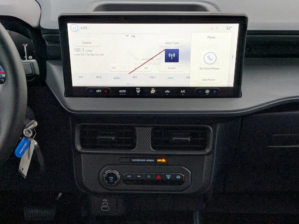 2025 Ford Maverick XL