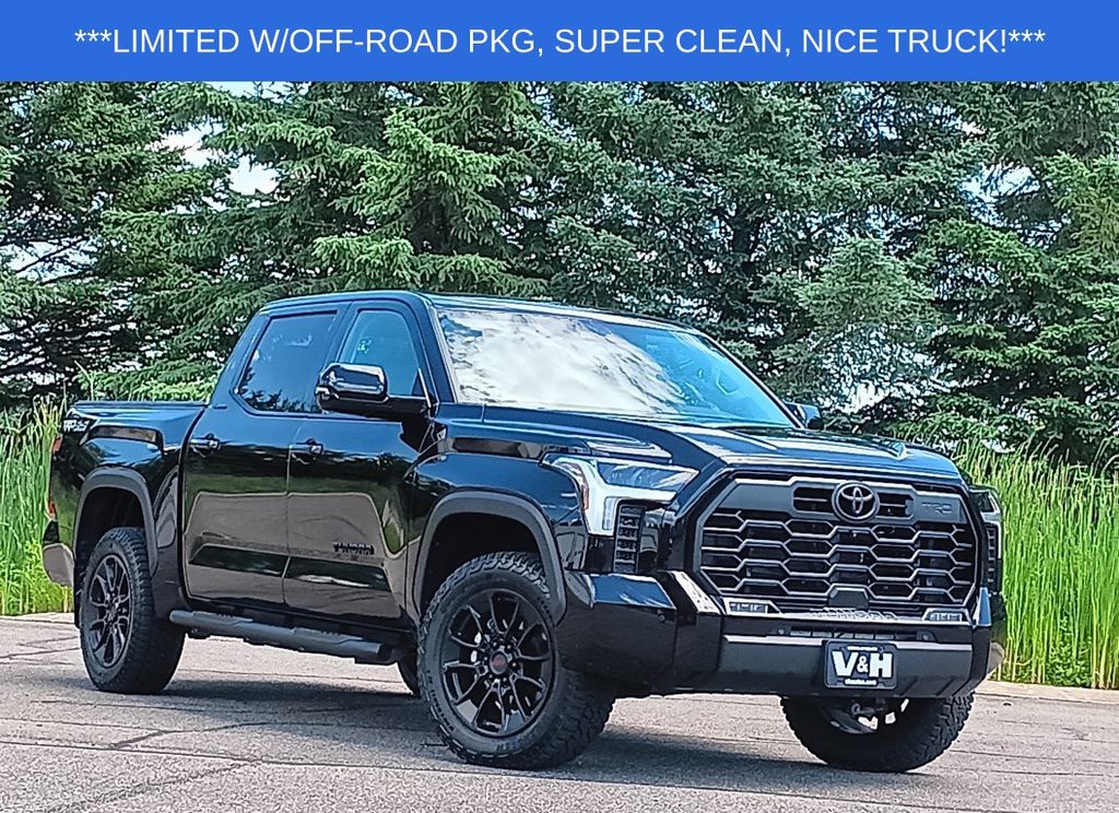  2024 Toyota Tundra Limited CrewMax Cab 4WD   