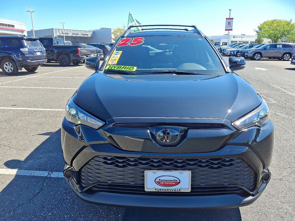 Thumbnail: 2025 Toyota Corolla Cross - 2