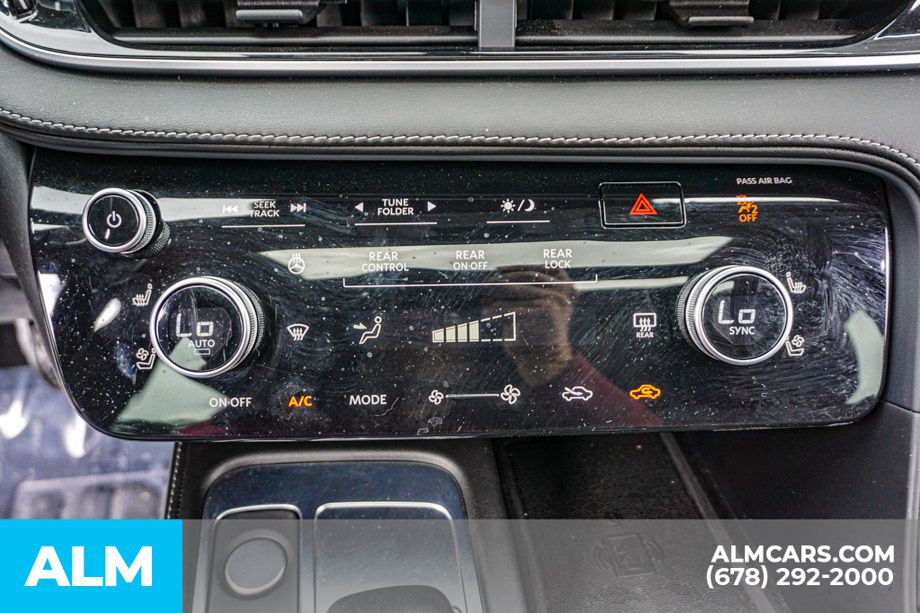 Used 2024 Black INFINITI LUXE image 41