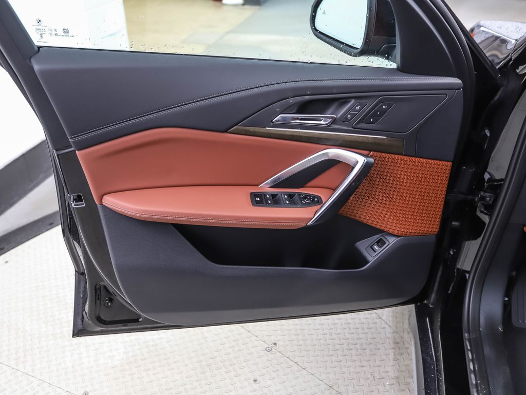 Thumbnail: 2026 BMW X1 - 9