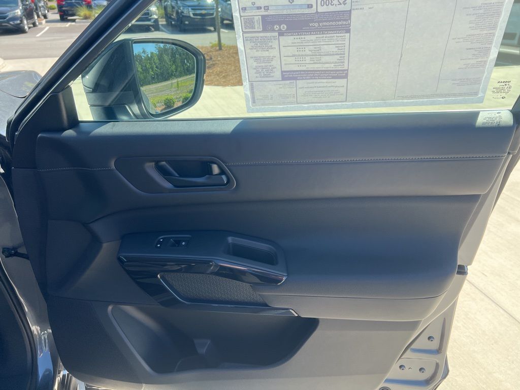 2025 Gun Metallic Nissan Pathfinder S FWD SUV