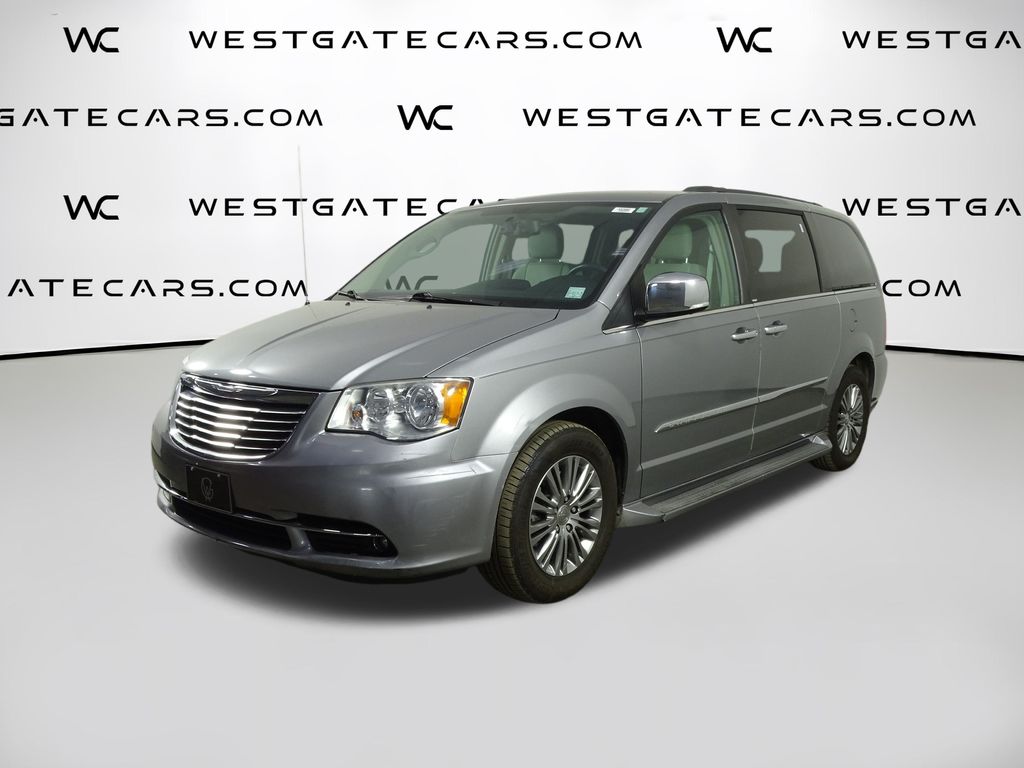 2014 Chrysler Town & Country Touring-L FWD