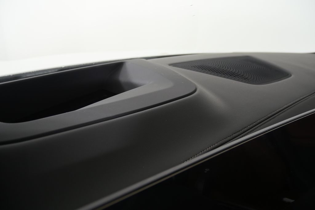 Thumbnail: 2026 BMW X6 - 19