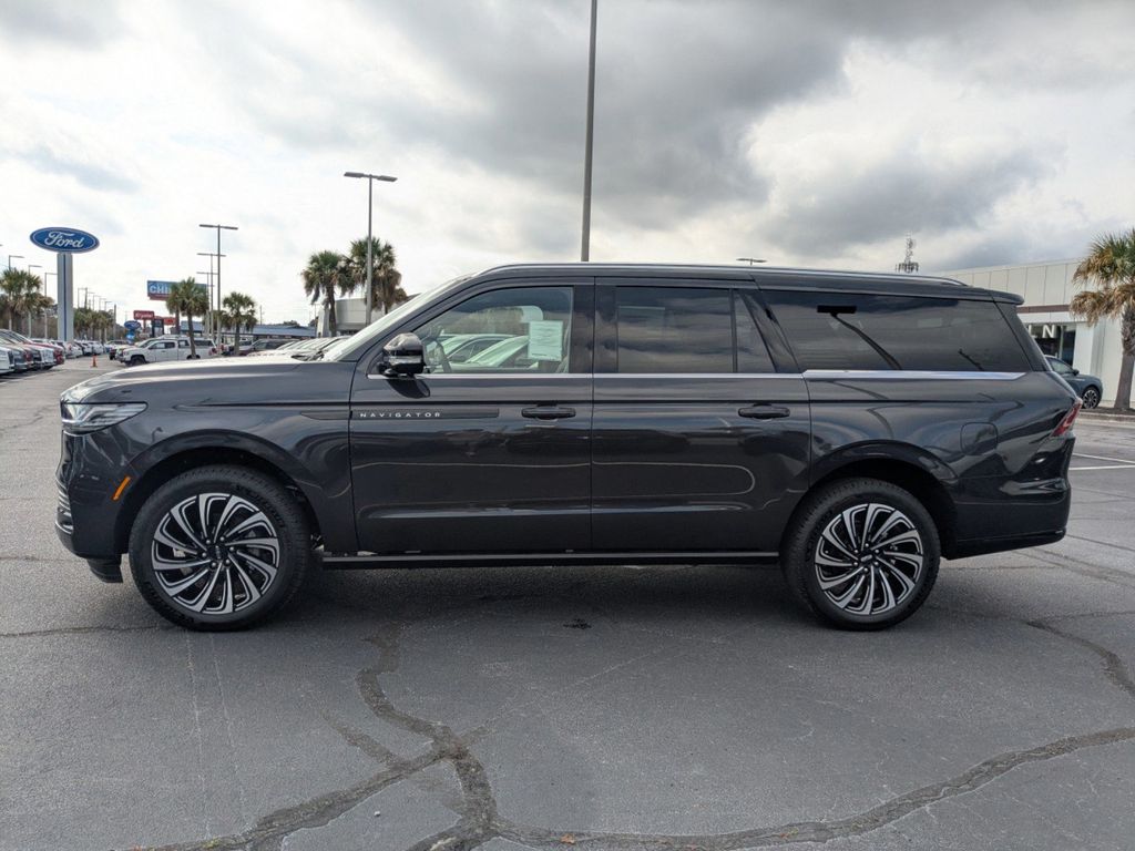 2025 Lincoln Navigator Black Label L