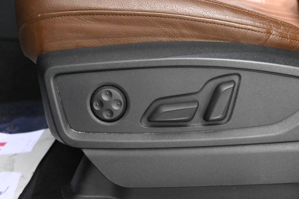 Thumbnail: 2018 Audi Q5 - 31