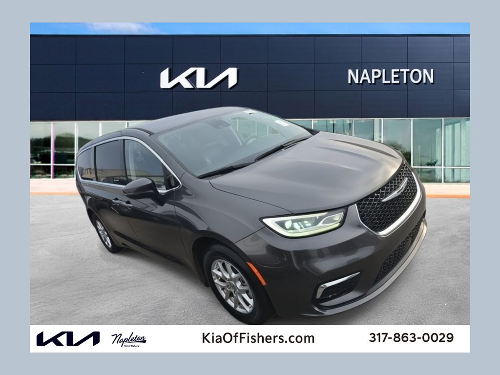 2023 Chrysler Pacifica Touring L FWD