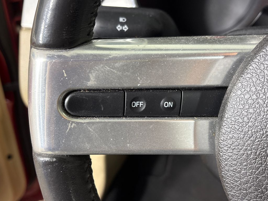 Used 2008  Ford  image 18