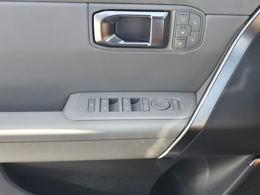 2027 Kia Seltos - $36,985