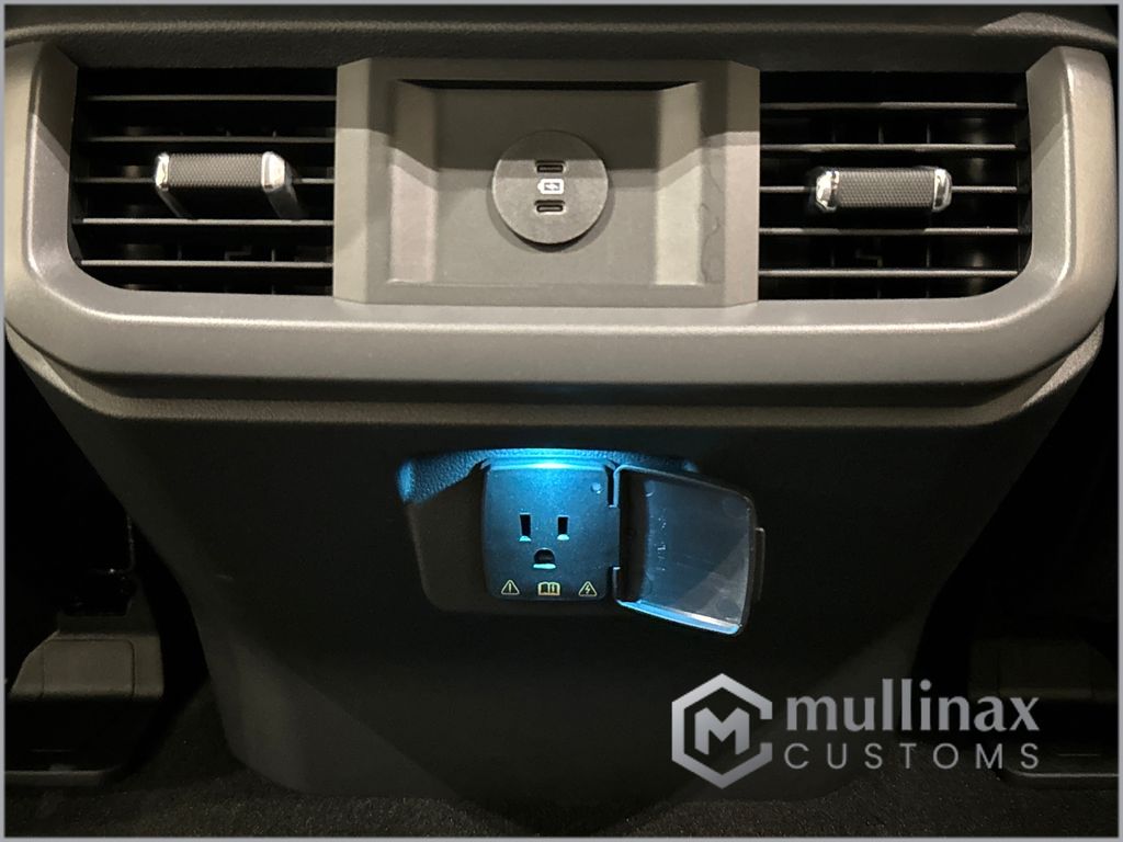 New 2026 Gray Ford XLT image 33