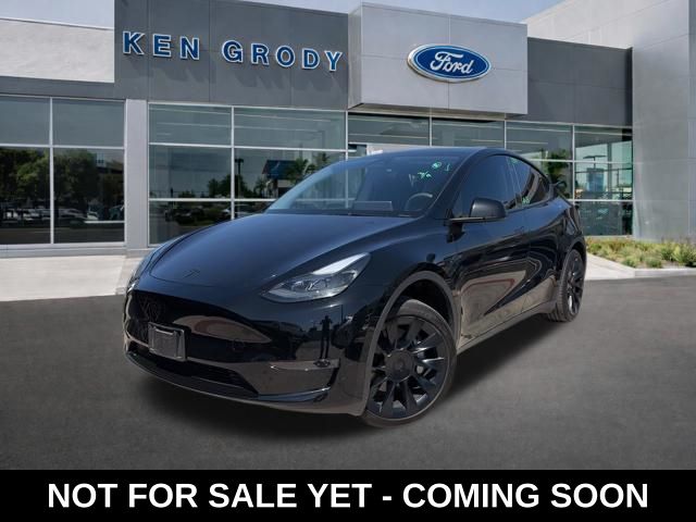 2024 Tesla Model Y Long Range RWD