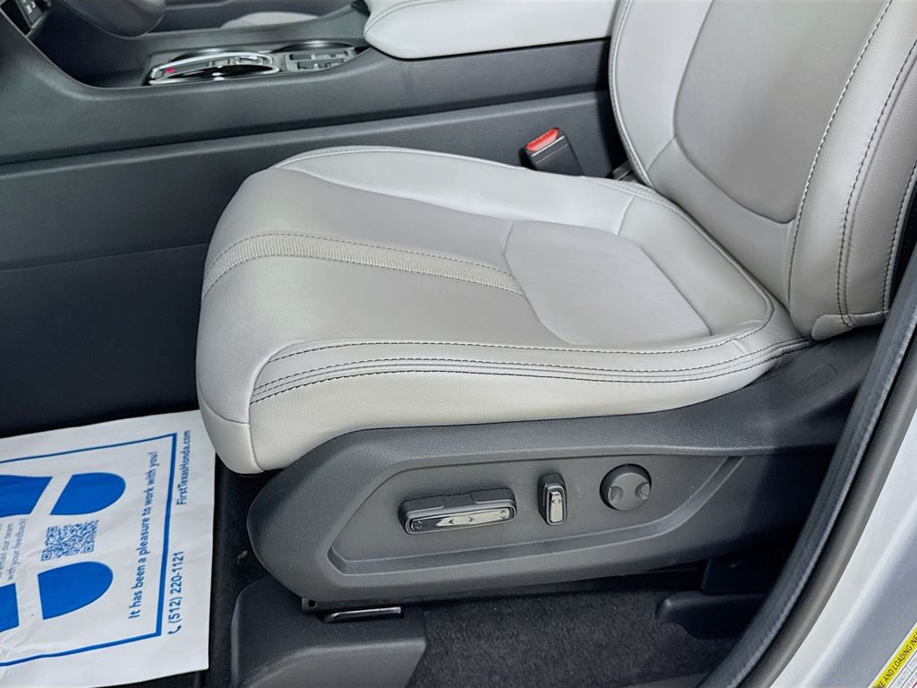 Used Car 2024 Honda Pilot  Ex-l For Sale Under $40,000 In Austin, Texas