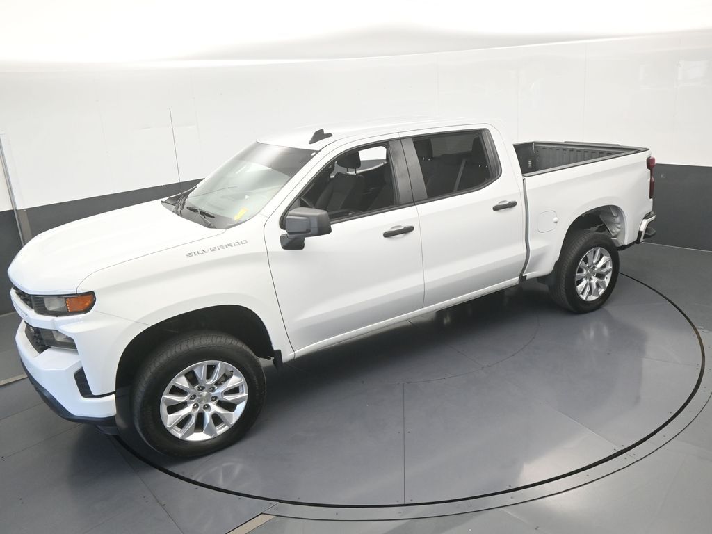 Used 2022 Summit White Chevrolet Custom image 47