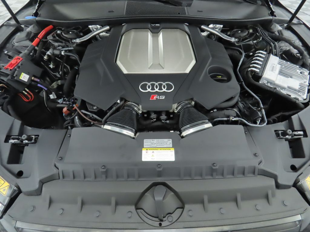 Thumbnail: 2025 Audi RS 7 - 31