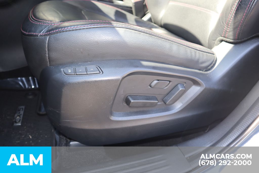 Used 2024 Gray Mazda 2.5 S Carbon Edition image 11