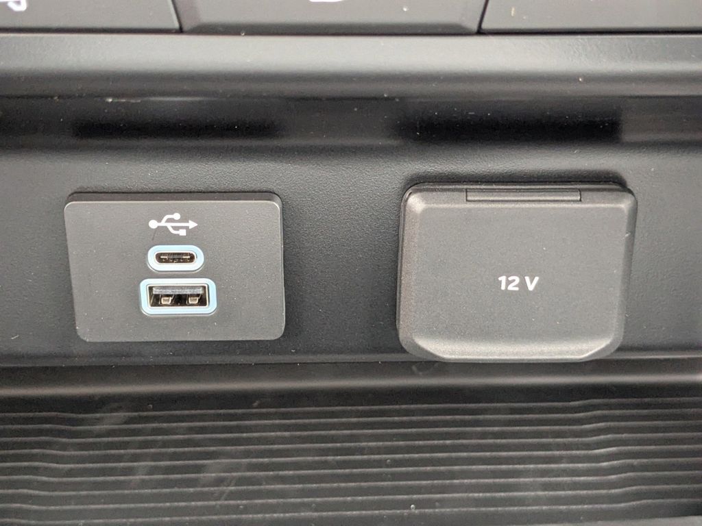 2025 Ford F-550 Chassis XL