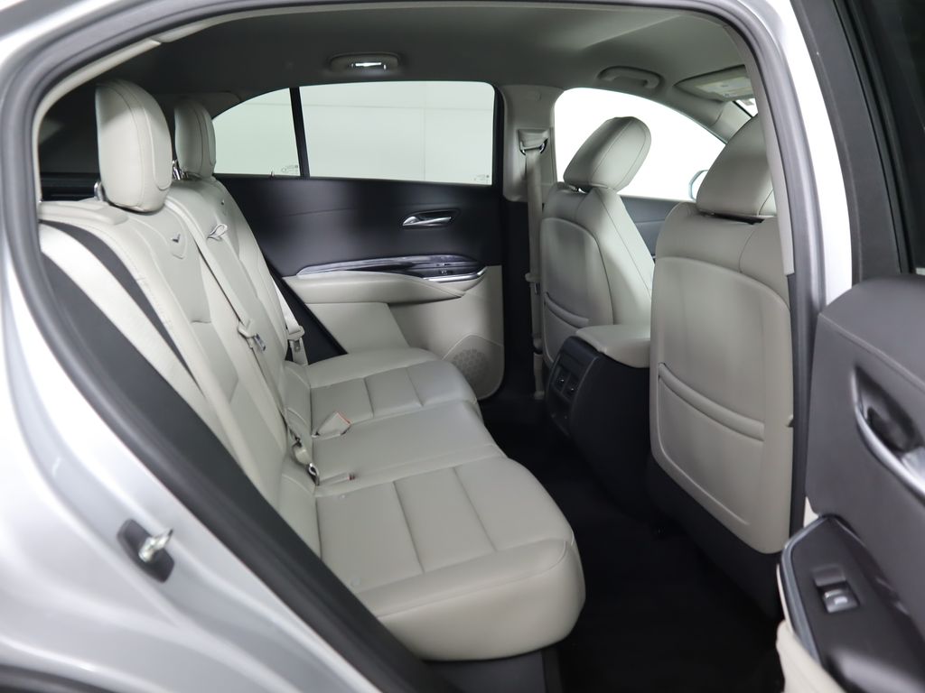 Thumbnail: 2020 Cadillac XT4 - 22