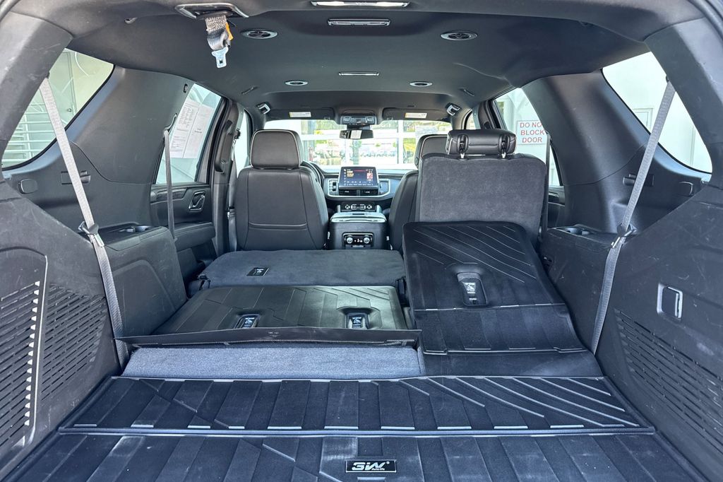 used 2023 GMC Yukon car, priced at $53,935