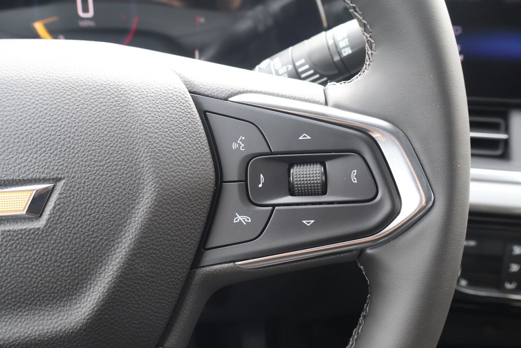 Thumbnail: 2026 Chevrolet Trax - 23