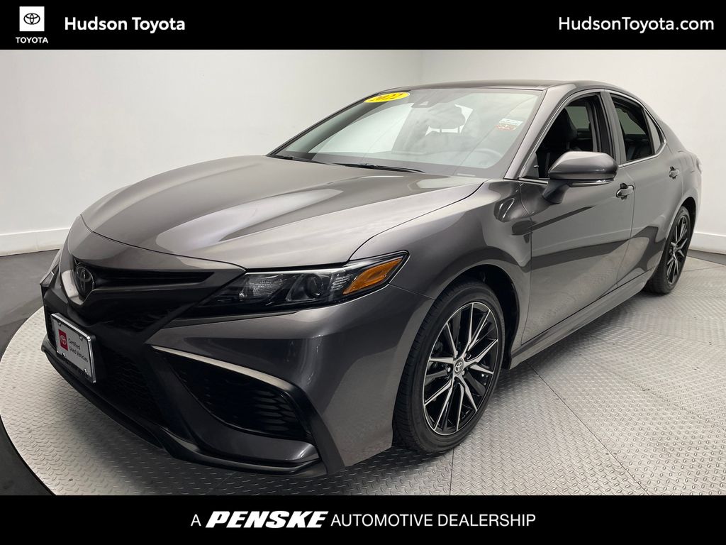 2022 Toyota Camry SE -
                Jersey City, NJ