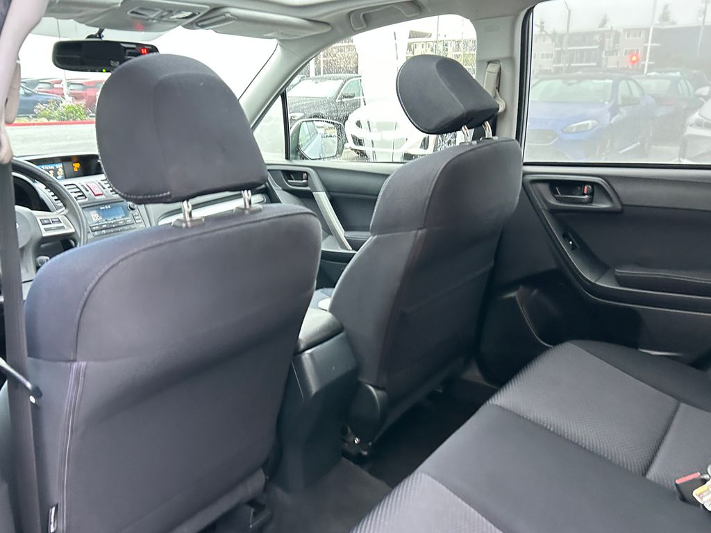 Thumbnail: 2015 Subaru Forester - 31