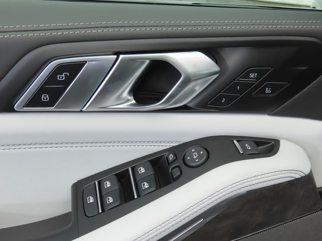 Thumbnail: 2026 BMW X5 - 23