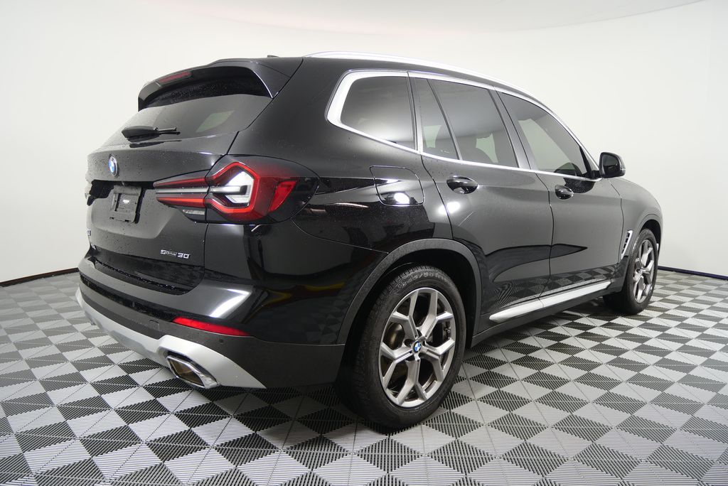 Thumbnail: 2022 BMW X3 - 3
