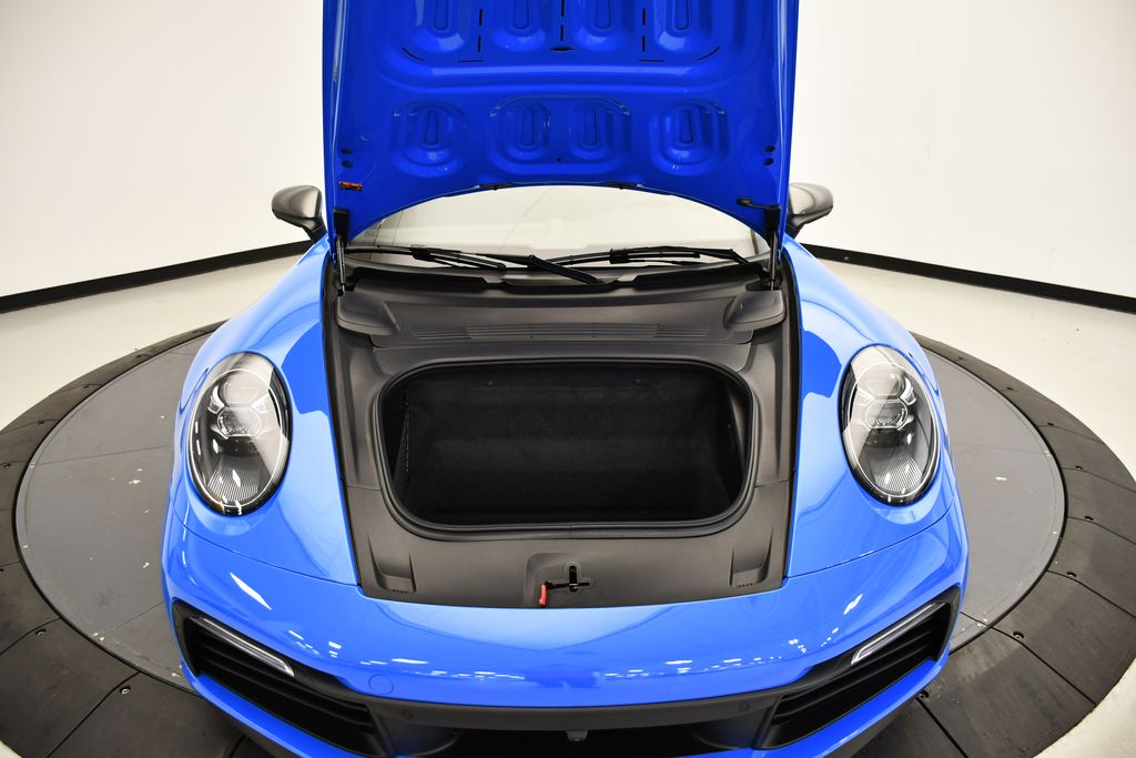 Thumbnail: 2024 Porsche 911 - 13