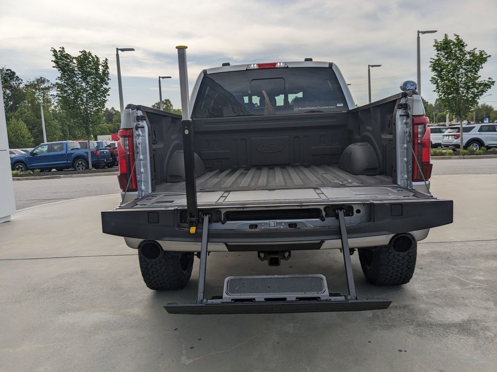2024 Ford F-150 Black Widow
