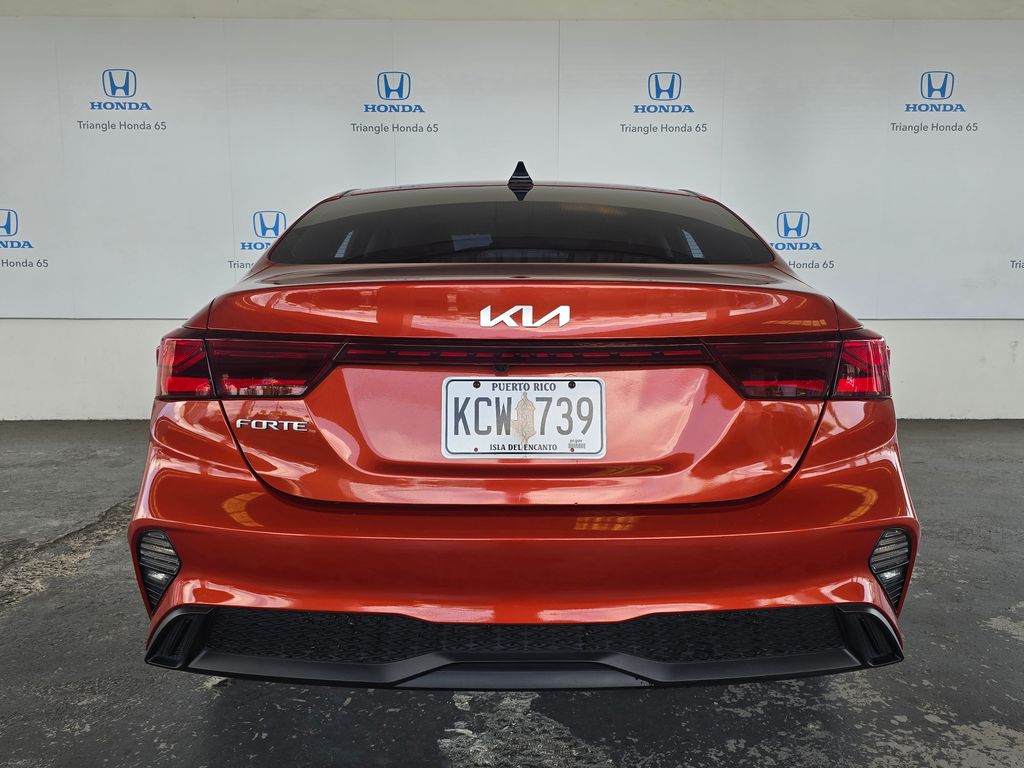 Thumbnail: 2023 Kia Forte - 21