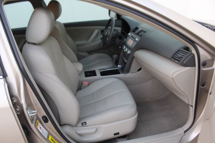 Used Car 2009 Toyota Camry  Le For Sale Under $10,000 In Georgetown, Texas