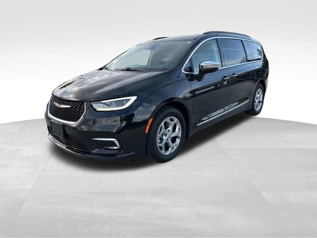 2023 Chrysler Pacifica Limited 3