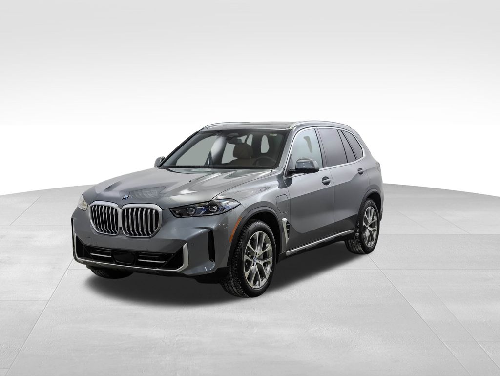 2025 BMW X5 xDrive50e -
                Bloomington, MN