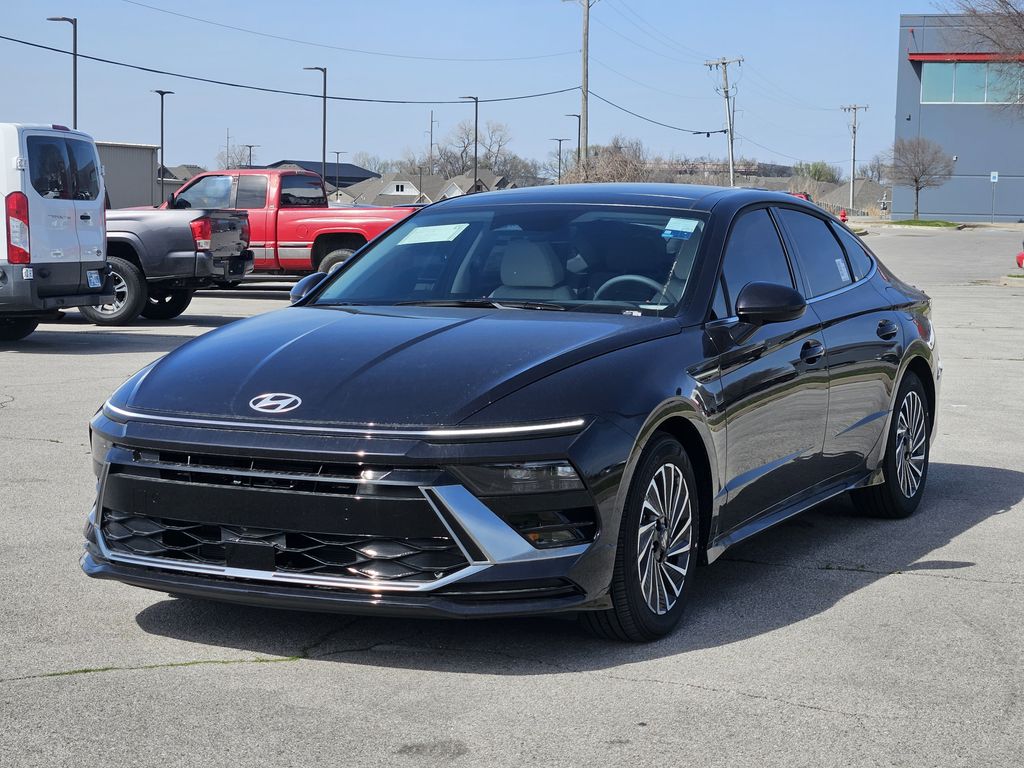 2026 Hyundai Sonata Hybrid