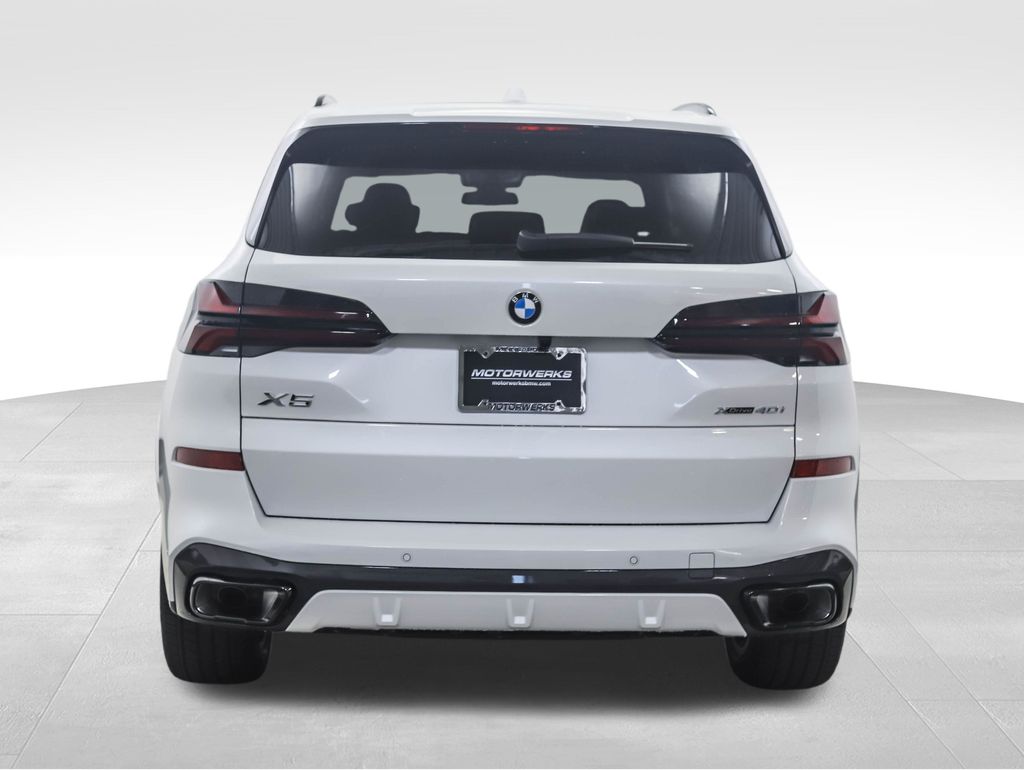 Thumbnail: 2026 BMW X5 - 4