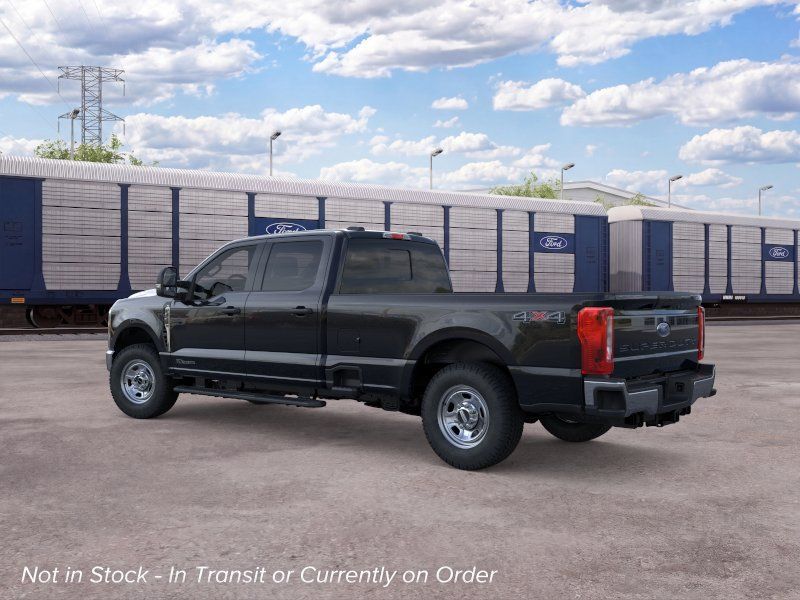 New 2026 Agate Black Metallic Ford XL image 4