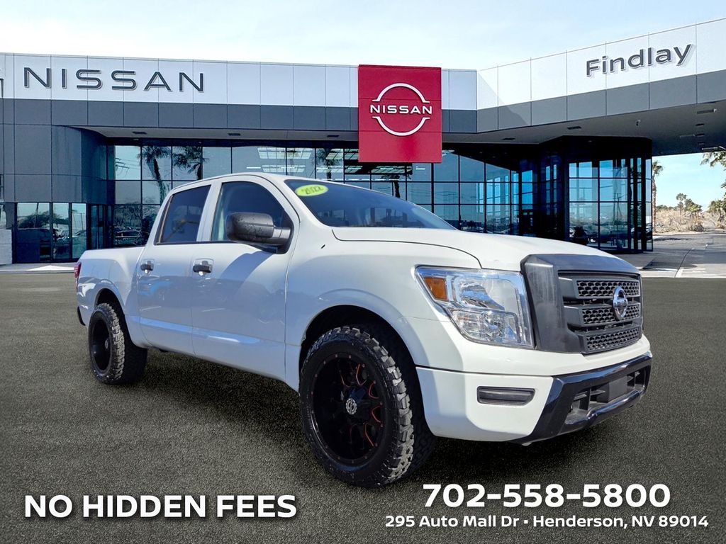 Glacier White 2022 Nissan Titan Pickup Truck 4X2 Automatic